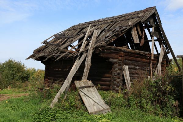 Pole Barn Demolition in Pittsburgh
