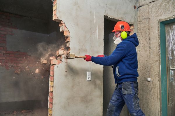 Concrete Wall Demolition in Pittsburgh